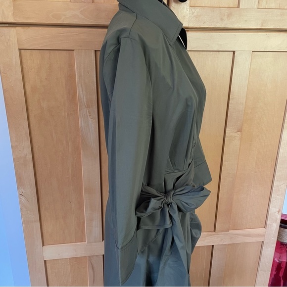 Venus army green button down collared midi Dress size 6 - Picture 4 of 12